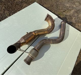 Downpipe Mercedes A45 AMG