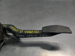 PEDAL ACELERADOR OPEL CORSA C GM9129423