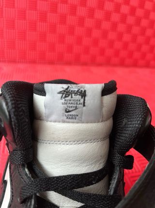 Nike Air Force 1 Mid x Stussy