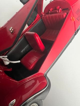 Revell 1/18  Diecast Model Car 08964 - Messer