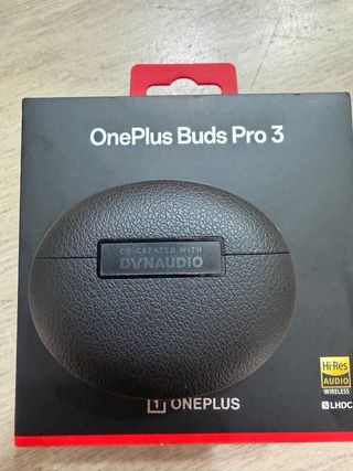 OnePlus Buds Pro 3 Negros/Plateados
