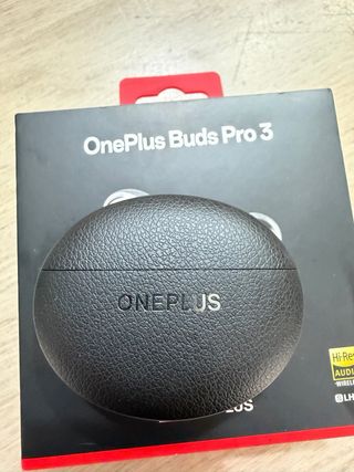 OnePlus Buds Pro 3 Negros/Plateados