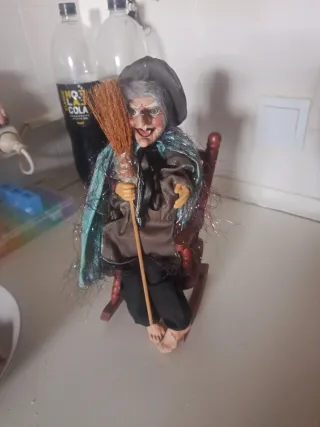 Bruja antigua de la felicidad