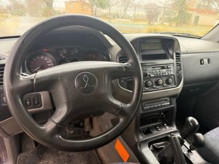 Mitsubishi Montero 7 plazas