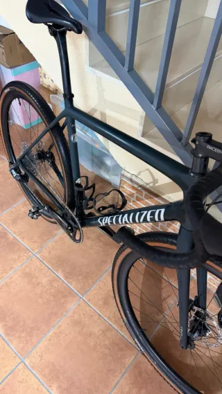 Specialized Gravel Crux 2025