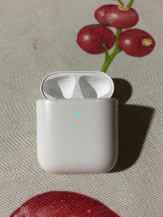 Estuche y cascos AirPods Original Apple Blanco