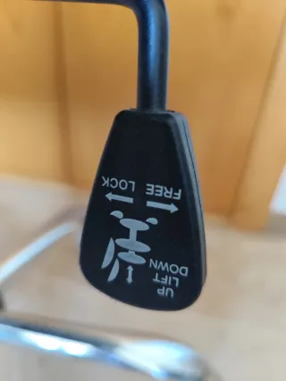 Silla de escritorio negra