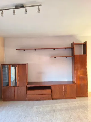 Mueble Comedor Madera y Cristal