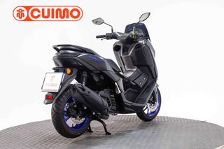 YAMAHA NMAX 125