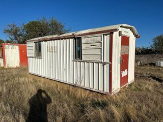 Caseta de obra metálica