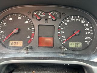 Volkswagen Golf 2001