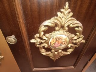 Recibidor antiguo mármol y madera