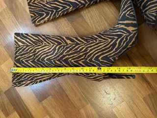 Stivali camoscio zebrati tacco alto