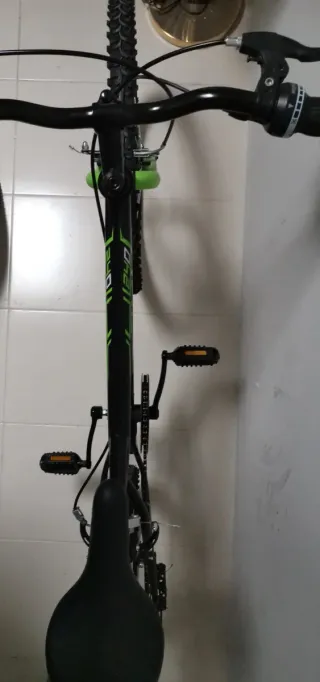 Bicicleta 240i Hard Trail Negra/Verde