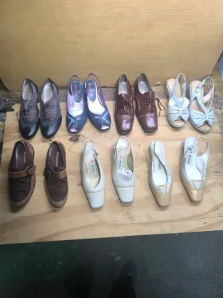 Zapatos Elegantes Montesinos Beige y Marrón