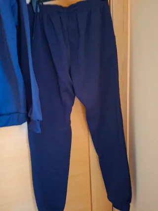 Conjunto chándal negro Paris