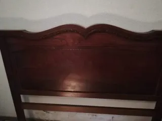 Dormitorio artesano madera