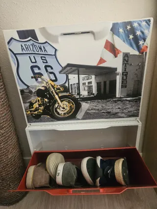 Zapatero Route 66 y Bandera USA