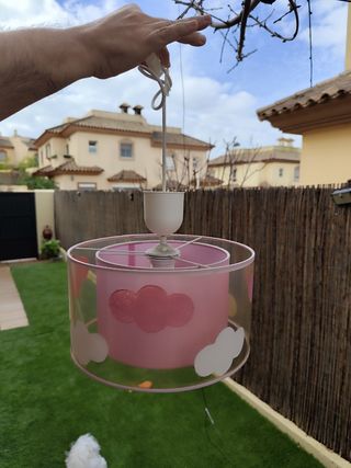 Lámpara infantil nubes rosa y blanco