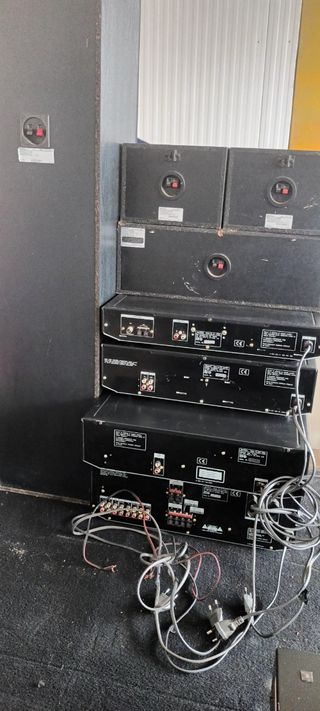 Equipo de música Sony negro