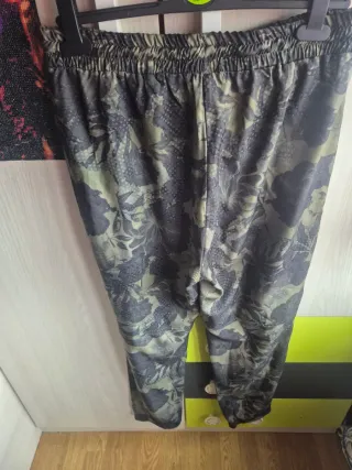 Pantalón Koröshi estampado
