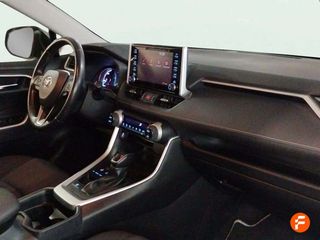 Toyota Rav4 2.5l 220H Advance