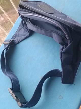 Marsupio blu