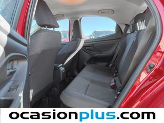 Toyota Yaris 120H Business Plus 85 kW (116 CV)