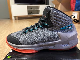 Zapatillas Baloncesto Unisex *Precio Negociable*