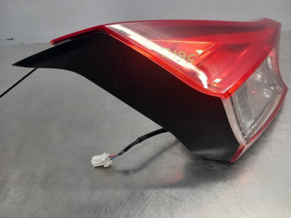 PILOTO TRASERO IZQUIERDO INTERIOR HONDA CIVIC TOU