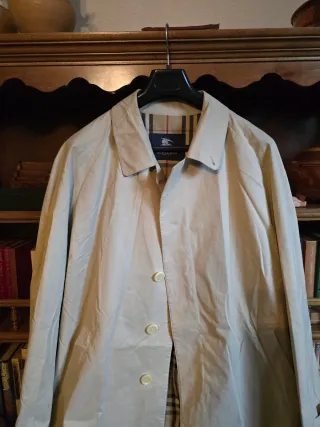 Gabardina Burberry Beige