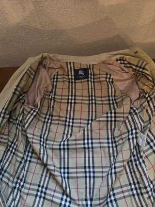 Gabardina Burberry Beige