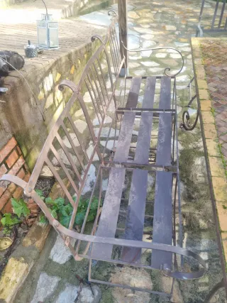 Mesa de jardín mosaico y metal