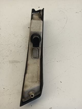 FARO ANTINIEBLA IZQUIERDO VOLKSWAGEN PASSAT BERLI