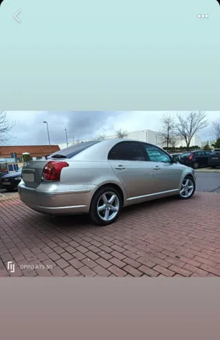 Toyota Avensis 2009
