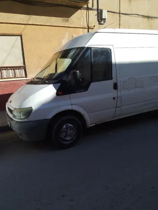 Ford E-Transit 2006