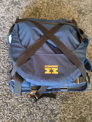 Mochila portabebés Minimeis ergonómica.