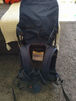 Mochila portabebés Minimeis ergonómica.