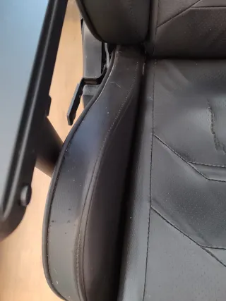 Silla Gaming Newskill Valkyr Negra