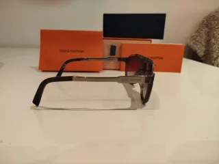 Gafas Louis Vuitton y neceser originales