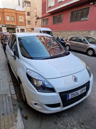 RENAULT Scénic Dynamique 1.6 16V EU4