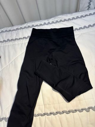 Leggings Push-Up Shein Negros