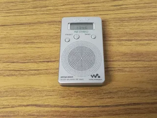 RADIO SONY SRF-M807 (FM/AM WALKMAN)