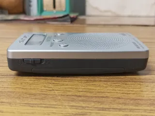 RADIO SONY SRF-M807 (FM/AM WALKMAN)