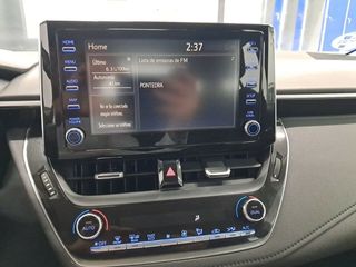 Toyota Corolla Sedán 125H Active Tech