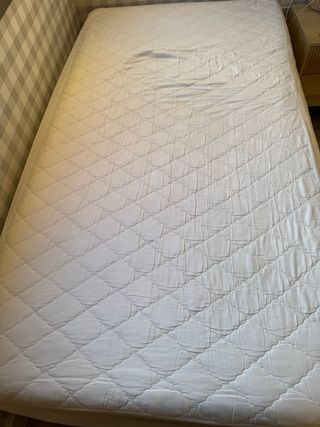 Cama 1.05 con canapé, colchon .