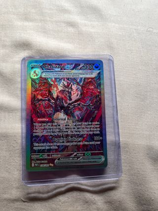 Carta Pokémon Charizard EX 330 HP