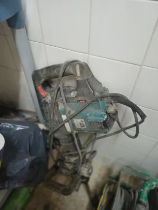 Martillo demoledor y cable