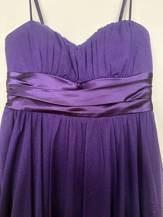 Vestido Fórmula Joven nuevo con etiqueta