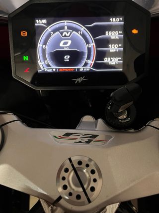 MV Agusta F3R 800cc - Junio 2024 - 5.926km